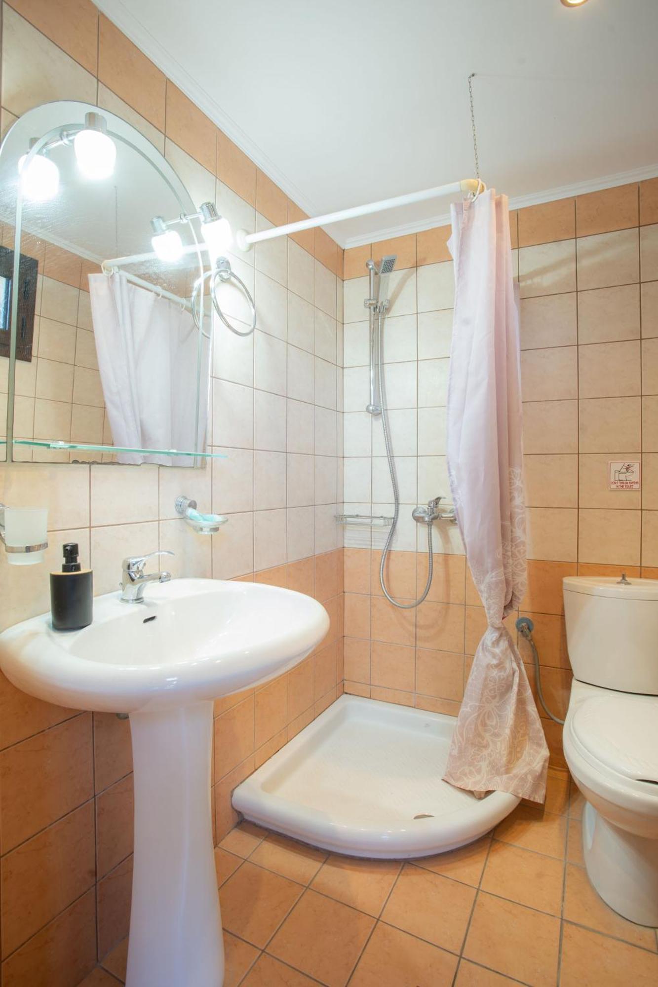 Eros Appartments Kalamítsi Habitación foto